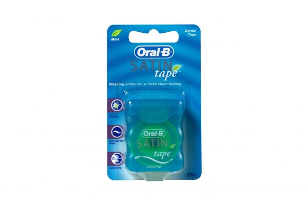 Filo interdentale Satin Tape Oral-B Essential